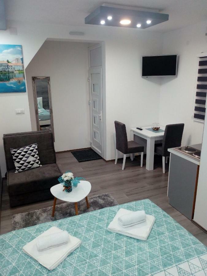 Apartman Dmd Trebinje Esterno foto