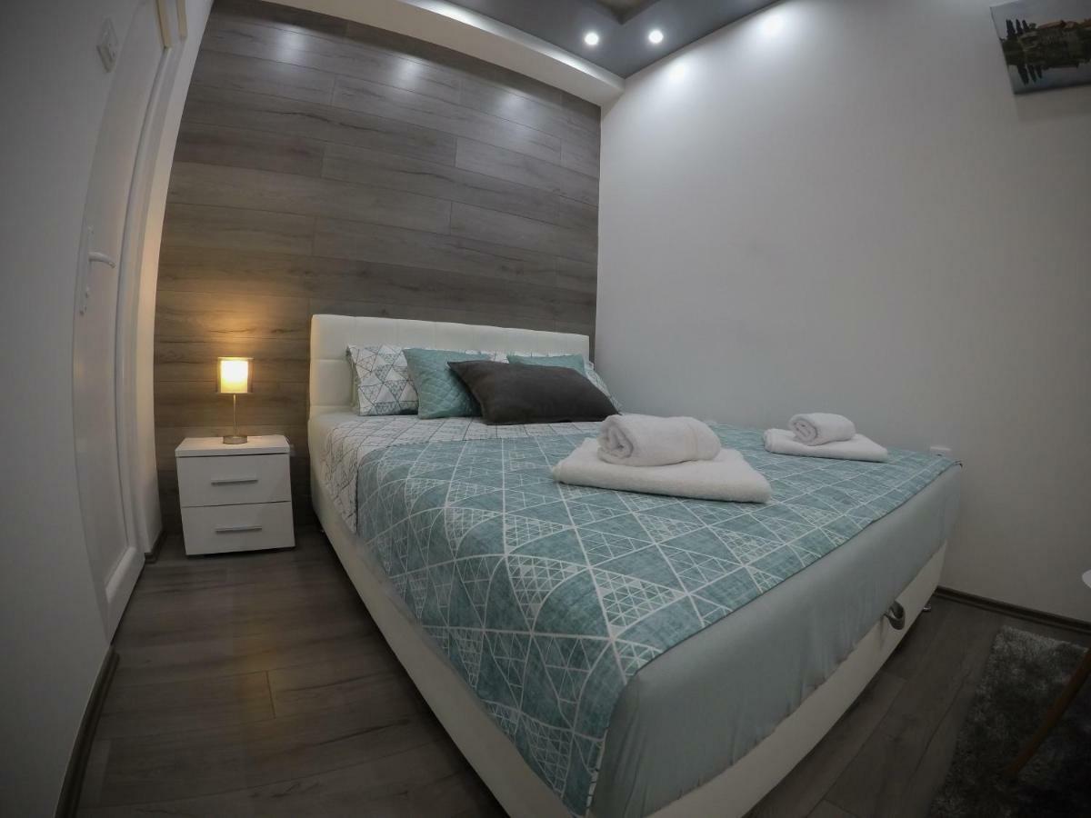 Apartman Dmd Trebinje Esterno foto